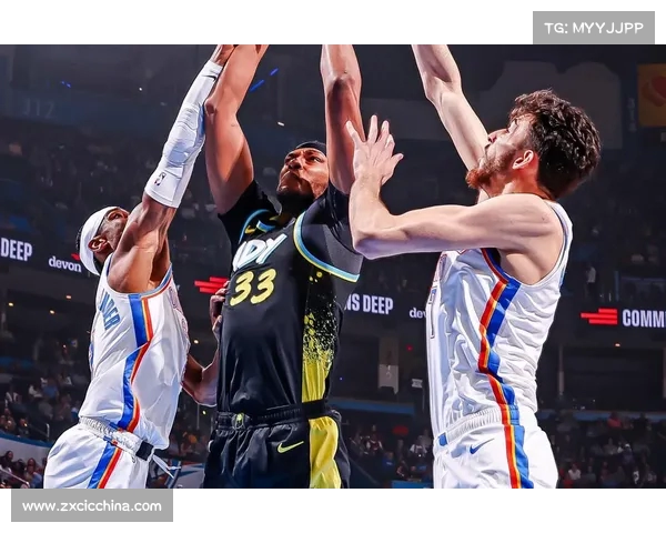 NBA季后赛激战正酣 多支球队展现强势实力争夺冠军荣耀 NBA季后赛激战正酣 多支球队展现强势实力争夺冠军荣耀
